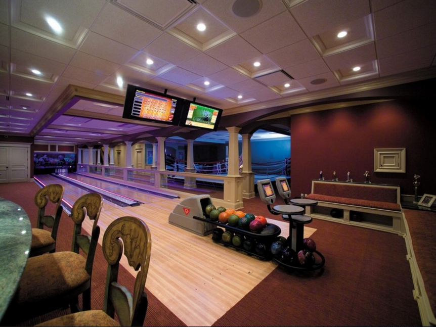 Homes Of The Rich The Web S 1 Luxury Real Estate Blog Home Bowling Alley Rich Home Luxury Homes