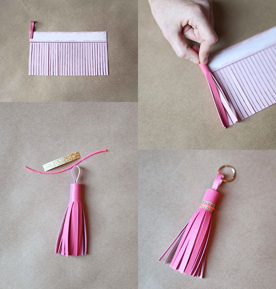 Leder-Bommel selber machen. Leather Diy, Leather Jewelry, Leather Craft, Diy Leather Tassel Keychain, Leather Fabric, Vegan Leather, Diy Projects To Try, Sewing Projects, Diy En Cuir