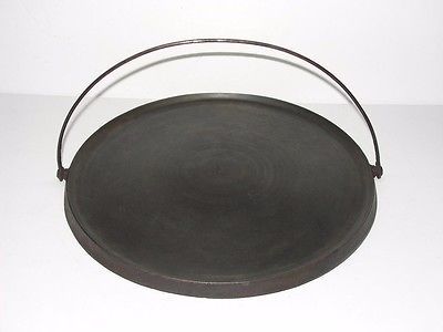 Huge Vintage 16 Cast Iron Griddle Skillet Bail Handle Pre Griswold Gate Marked Cast Iron Griddle Cast Iron Cast Iron Cookware