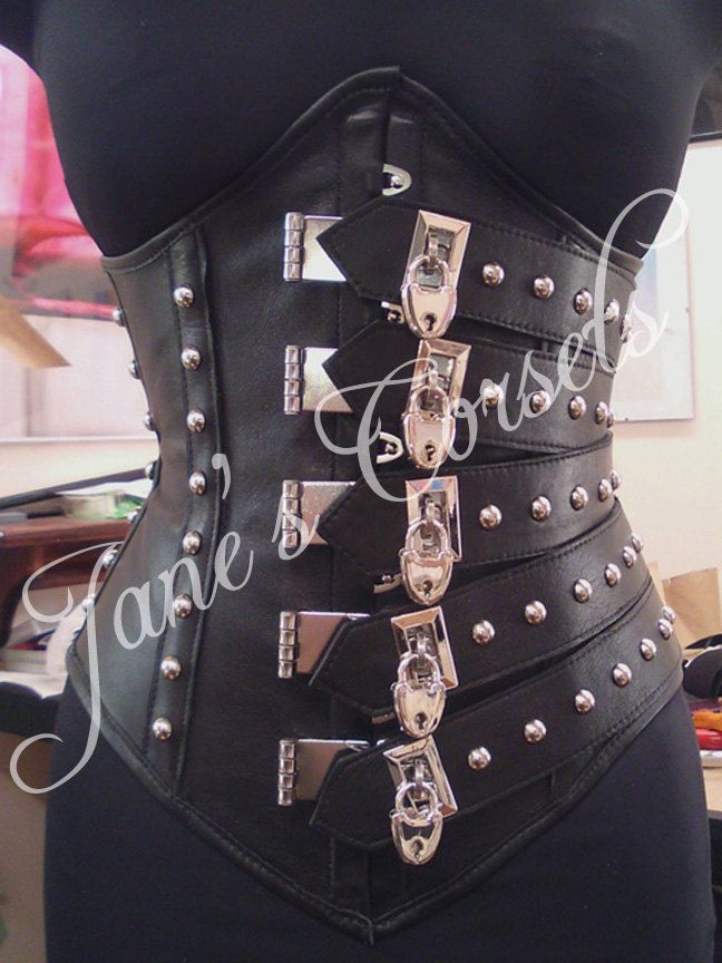 Sexy Female Lock Down Leather Waist Cincher Underbust Corset With