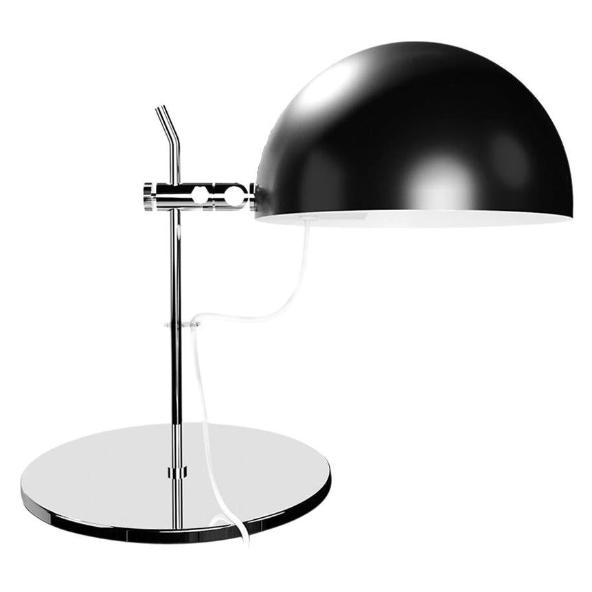 Alain Richard 'A22' desk lamp in black for Disderot. Executed in black painted metal, this newly produced numbered edition with included certificate of authenticity is made in France by Disderot with many of the same small-scale manufacturing techniques and craftsmanship as the original run. The sober modernity of this lamp combined with a high quality finish and wide range of colors make it a welcome addition to any space. Alain Richard began his brilliant career as a major in Arts Deco. He des French Interior, Interior Design, Alain Richard, Clip Lamp, Tall Table Lamps, Painted Metal, Black Lamps, Unclutter, Sober