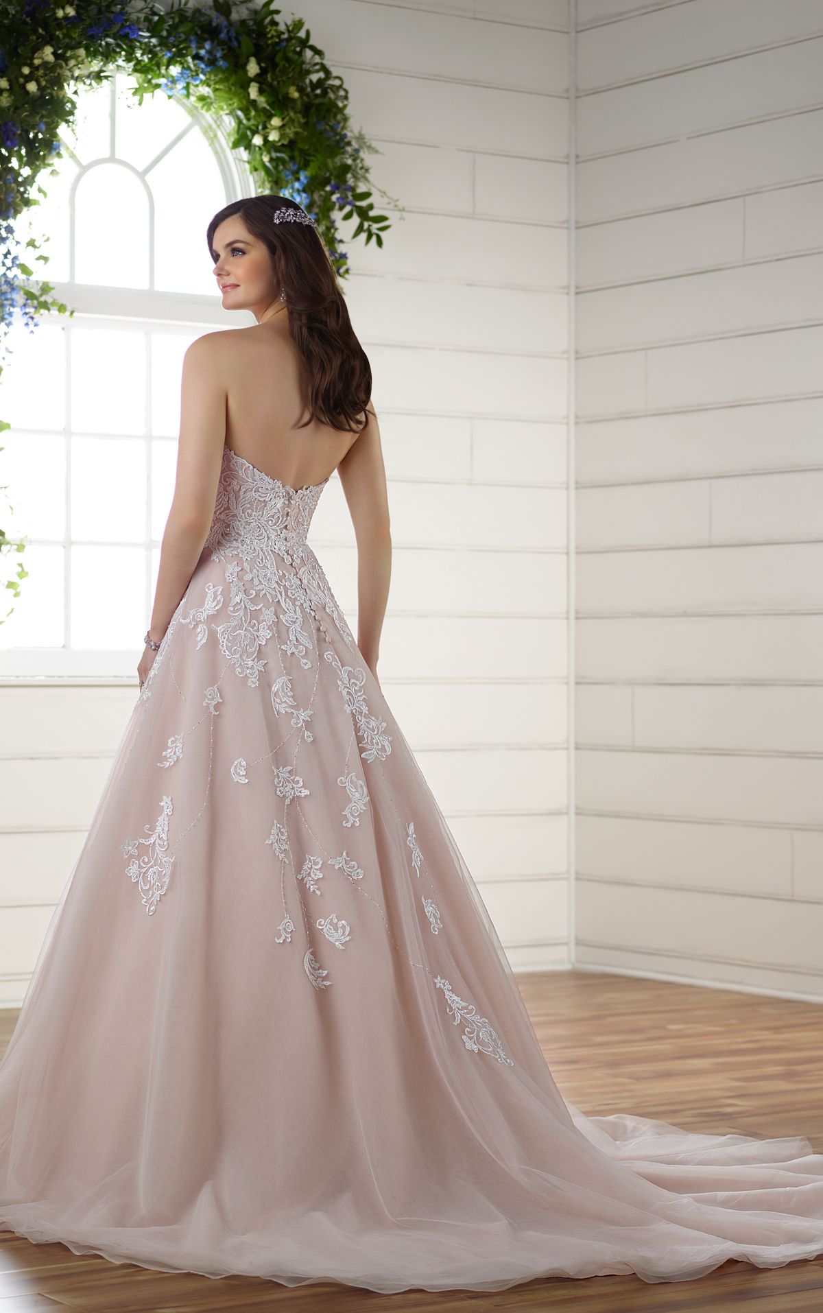 Soft and Romantic Tulle A-Line with Lace Detail | Essense of Australia