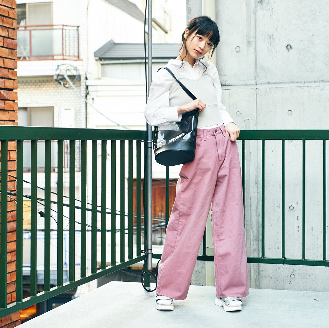 E hyphen world gallery on instagram “????春の新作予約受付中???? 【lee wide color pants】 leeとのコラボアイテムから、カラーワイドパンツが登場???????? すっきりとしたワイドシルエットでスマートにスタイリングでき、レッグラインを拾わないので穿き心地も快適だよ ... E hyphen world gallery on instagram “????春の新作予約受付中???? 【lee wide color pants】 leeとのコラボアイテムから、カラーワイドパンツが登場???????? すっきりとしたワイドシルエットでスマートにスタイリングでき、レッグラインを拾わないので穿き心地も快適だよ ...