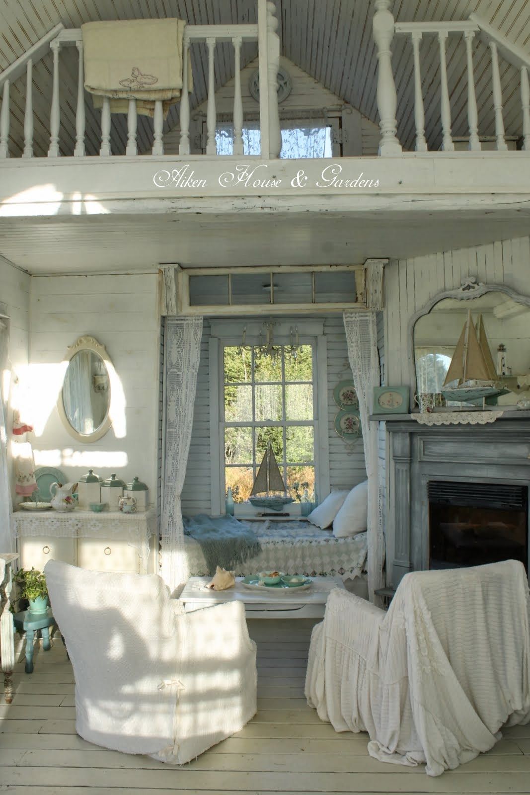 Shabby Chic Beach Decor Ideas For Your Beach Cottage With Images