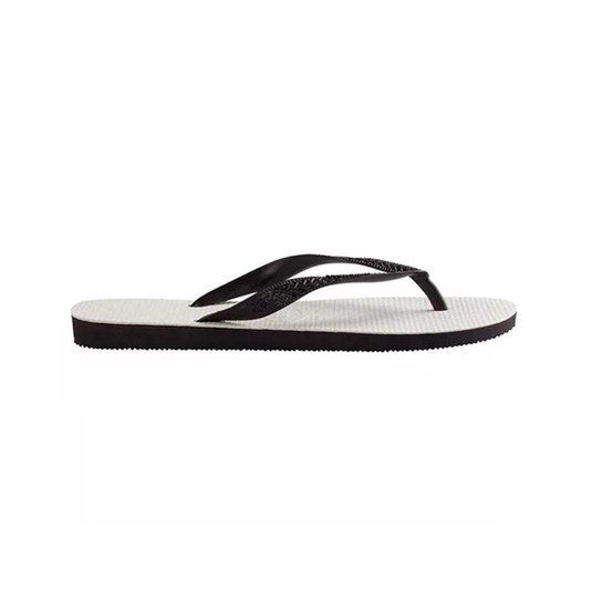 Sandálias Havaianas Tradicional - Preto e Branco | Netshoes Mens Flip Flop, Flip Flops, Fashion, Black And White, Templates, Moda, Fashion Styles, Beach Sandals, Fashion Illustrations