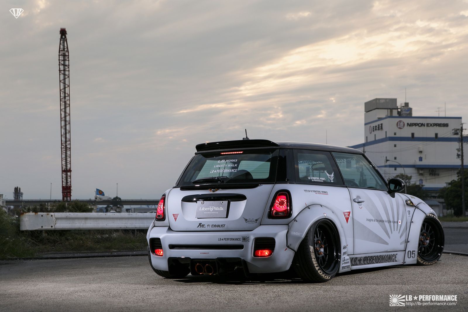 Liberty Walk Mini Cooper S R56 With Fi Exhaust Mini Cooper Mini