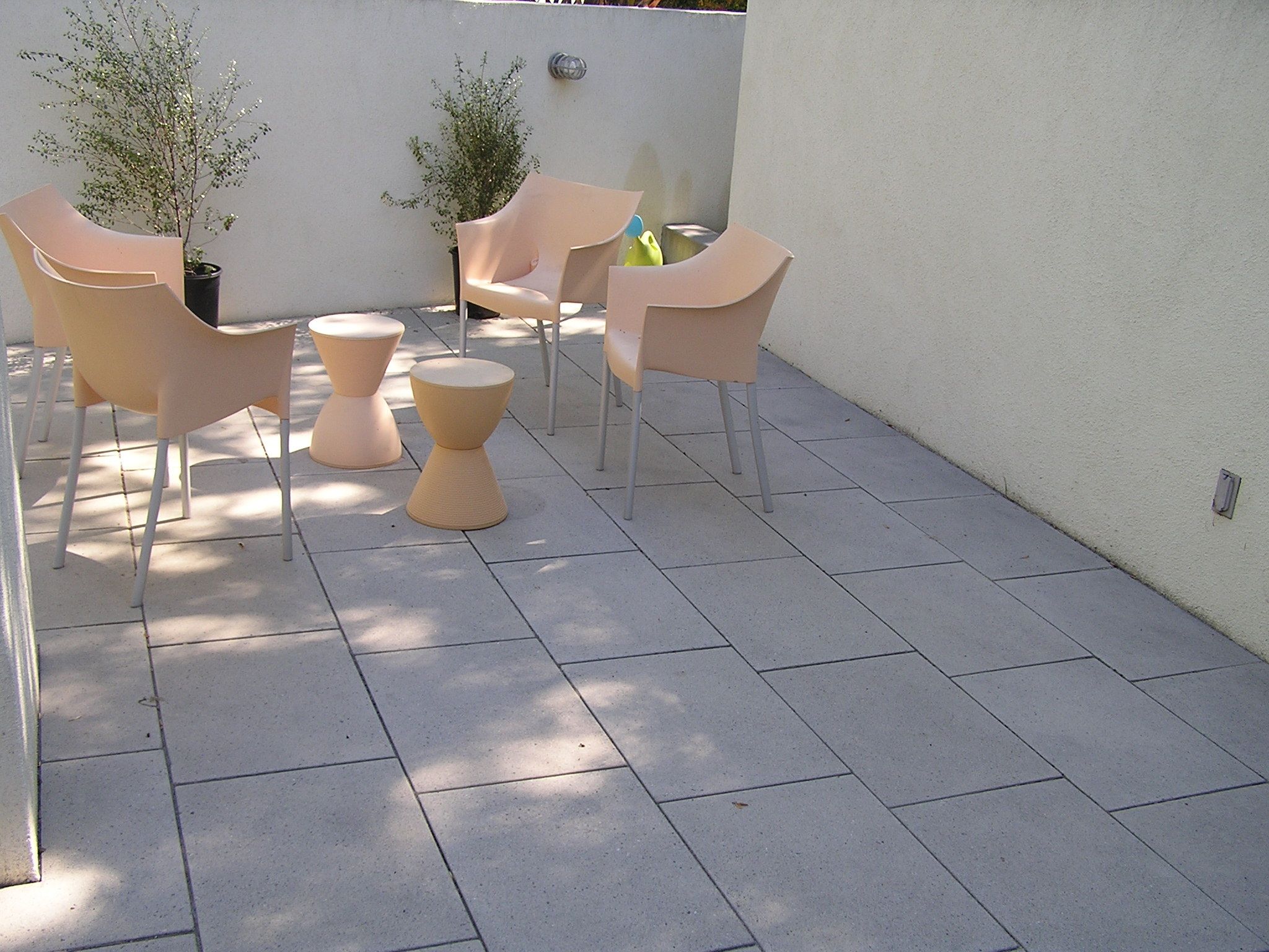 How To Make Simple Patio Ideas With Modern Furnishing ... How To Make Simple Patio Ideas With Modern Furnishing ... on Simple Concrete Patio Designs id=66118