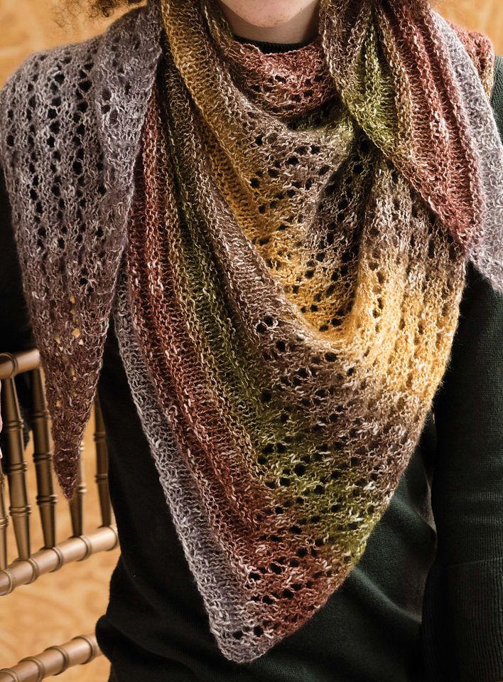 Basic Single Triangle Scarf Pattern Coloring Pages Knitting Pattern For Right Triangle Shawl The Shifting Of The Two Pattern Stitches Welt And Lac Shawl Knitting Patterns Scarf Knitting Patterns Lace Knitting