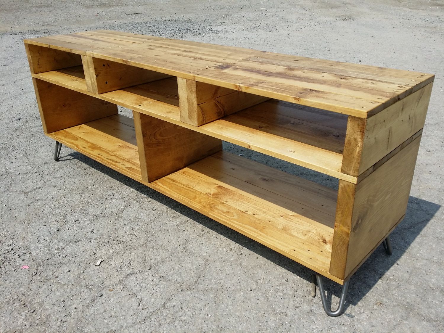 Pallet Tv Console Table With Storage Tv Stand Plans Pallet Diy
