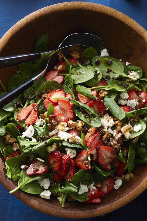 Spinach-Strawberry Salad with Feta & Walnuts