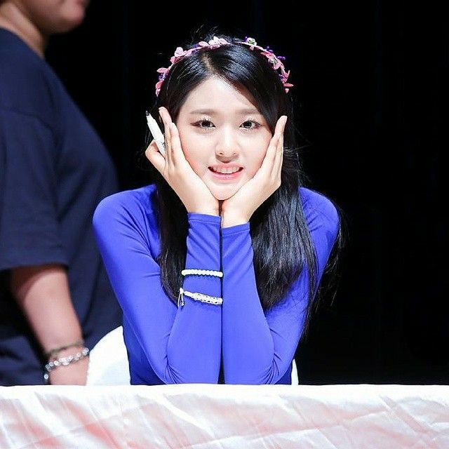 aoa seolhyun aoa seolhyun