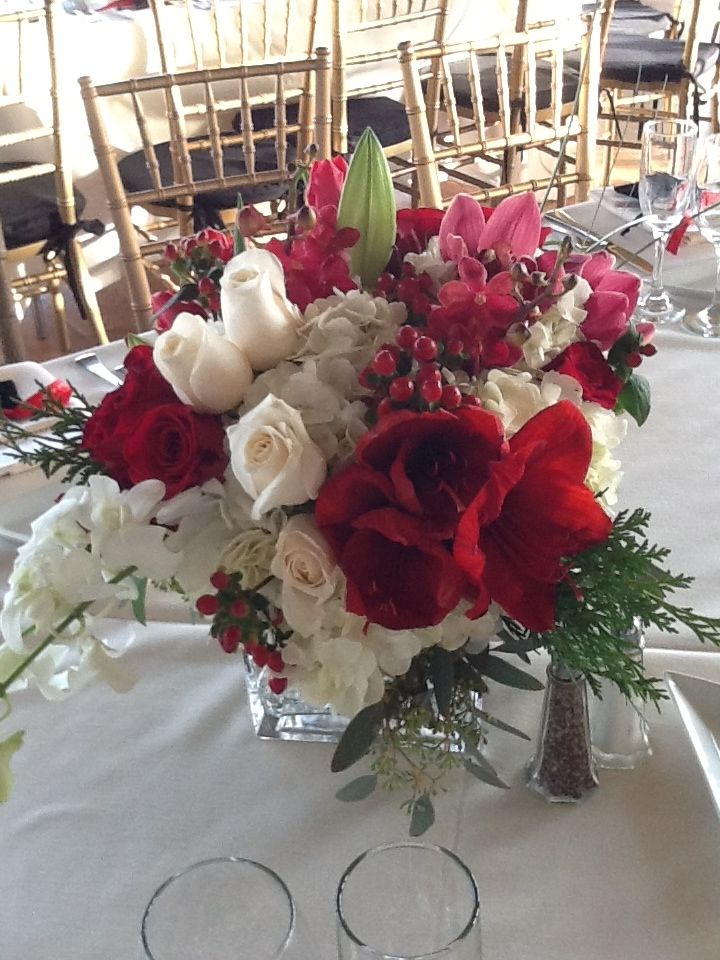 Red And White Centerpieces 2f3fea39bd9c6bb636a5e198ab610b86