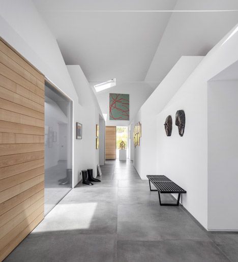 Marchi’s Chestnuts House features a private art gallery – Blog