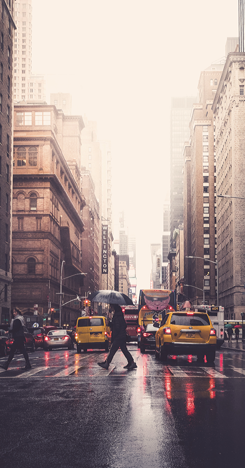 The Best 25 New York City Wallpapers To Download Free For Iphone New York Iphone Wallpaper Manhattan Wallpaper City Wallpaper