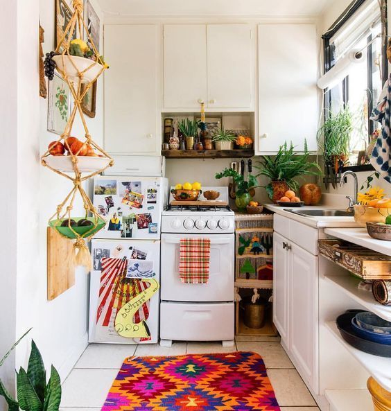 15 Studio Apartment Decor Ideas We're Loving
