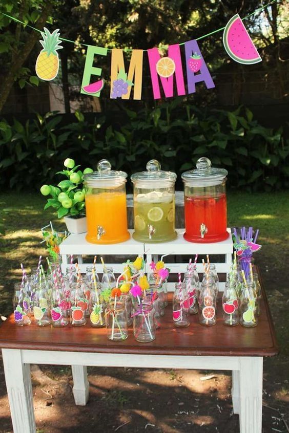 Confiram as tendências para festas infantis em 2018 – Inspire sua Festa ® Tutti Fruity Party, Tutti Frutti Birthday Party, Fruit Birthday Party, Tropical Birthday Party, Fruit Party, 2nd Birthday Parties, Bday, Twotti Fruity, Kids Pool Party Birthday