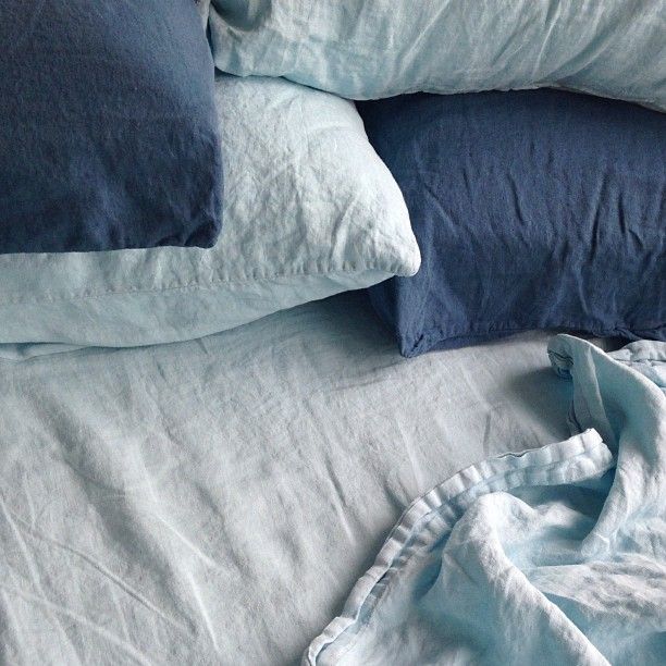 in bed blues our light blue 100 linen sheets indigo pillow slips indigo sheets
