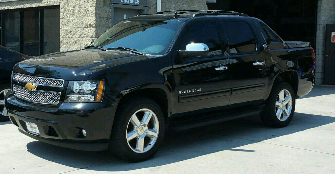 Gm Announces End Of Chevy Avalanche With Black Diamond Edition