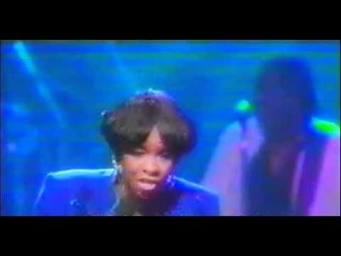 Gladys Knight End Of The Road Medley Live Gladys Knight Rhythm And Blues Knight