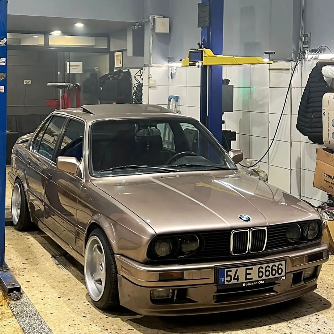 E30 TÜRKİYE🇹🇷’s Instagram post: “Hayırlı bayramlar 🍬🍬 #e30carclubturkey_ #e30angara #Bmwturkiye #e30 #bmwe30 #e30ankara #bmw #bmwm3 #mperformance #power #mtechnic #turkey…” Bmw M3, Car, Vehicles, Instagram, Automobile, Autos, Cars, Vehicle, Tools
