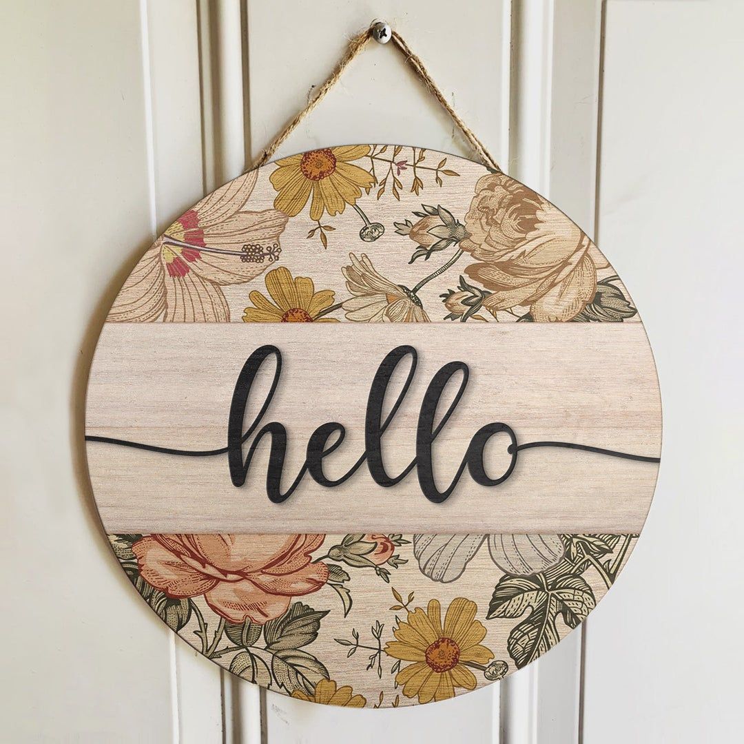 PERFECT GIFT FOR YOUR LOVED ONES Accessorize your own door with a one-of-a-kind door sign that easily creates a warm and friendly welcome.Surprise friends and loved ones with personalized gifts that are beautiful and functional.Create a unique rustic wooden hanging sign decor that fits into any occasion. PRODUCT DETAILS Material: High-quality plywood, wood thickness measures 0.5cm. It features bright and vivid colors, lifelike graphics with high precision UV printing. Color: Natural wood color ( Wooden Door Signs, Wood Door Hangers, Front Door Signs, Wooden Doors, Wood Diy, Wood Crafts, Diy Crafts, Circle Crafts, Hanger Decor