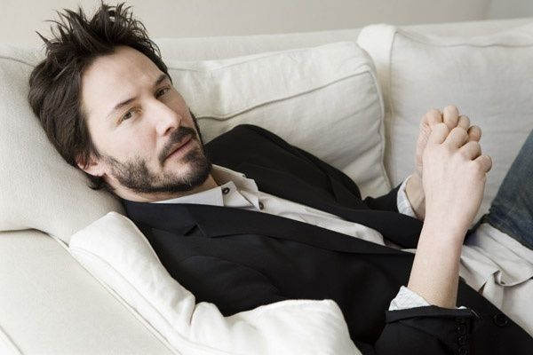 Introducing Opera News Lite | Keanu reeves, Keanu charles reeves ...