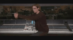 picture Matthew Gray Gubler Dancing matthew gray gubler photo dancing