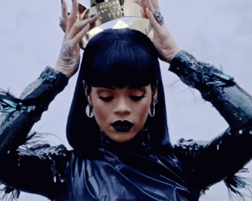 Rihanna Queen GIF - Rihanna Queen Crown - Discover & Share GIFs | Rihanna crown, Rihanna, Rihanna work