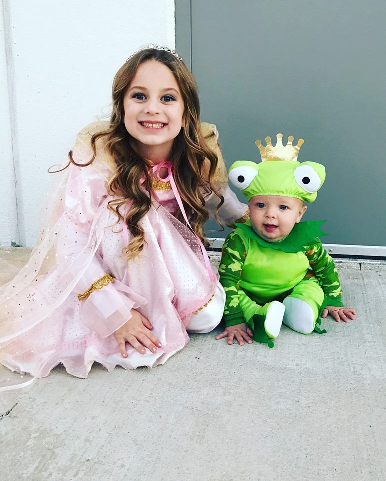 Princess And The Frog Halloween Costume - The Princess and the Frog | Sibling halloween costumes, Sister Princess And The Frog Halloween Costume - The Princess and the Frog | Sibling halloween costumes, Sister