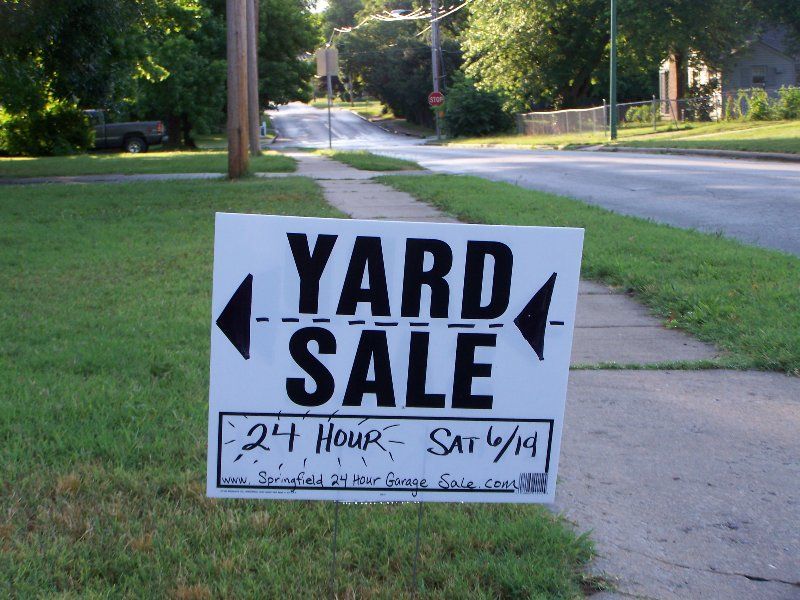 Can T Beat Those 24 Hour Yard Sales Yard Sale Rummage Sale Tag Sale [ 600 x 800 Pixel ]