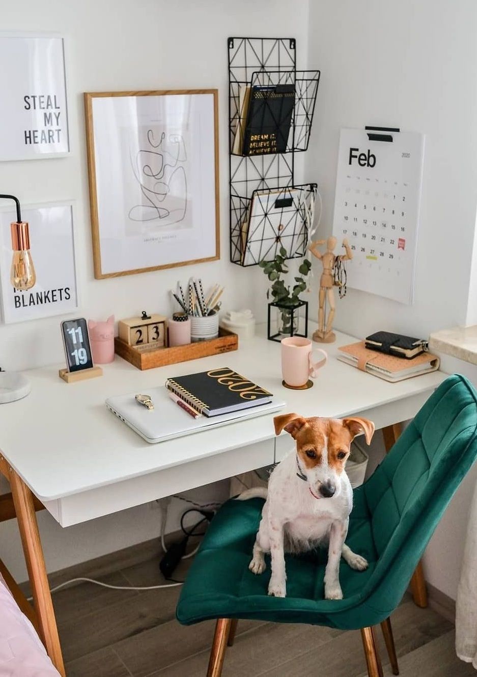 24 Home Office Ideas That Will Keep You Motivated 24 Home Office Ideas That Will Keep You Motivated