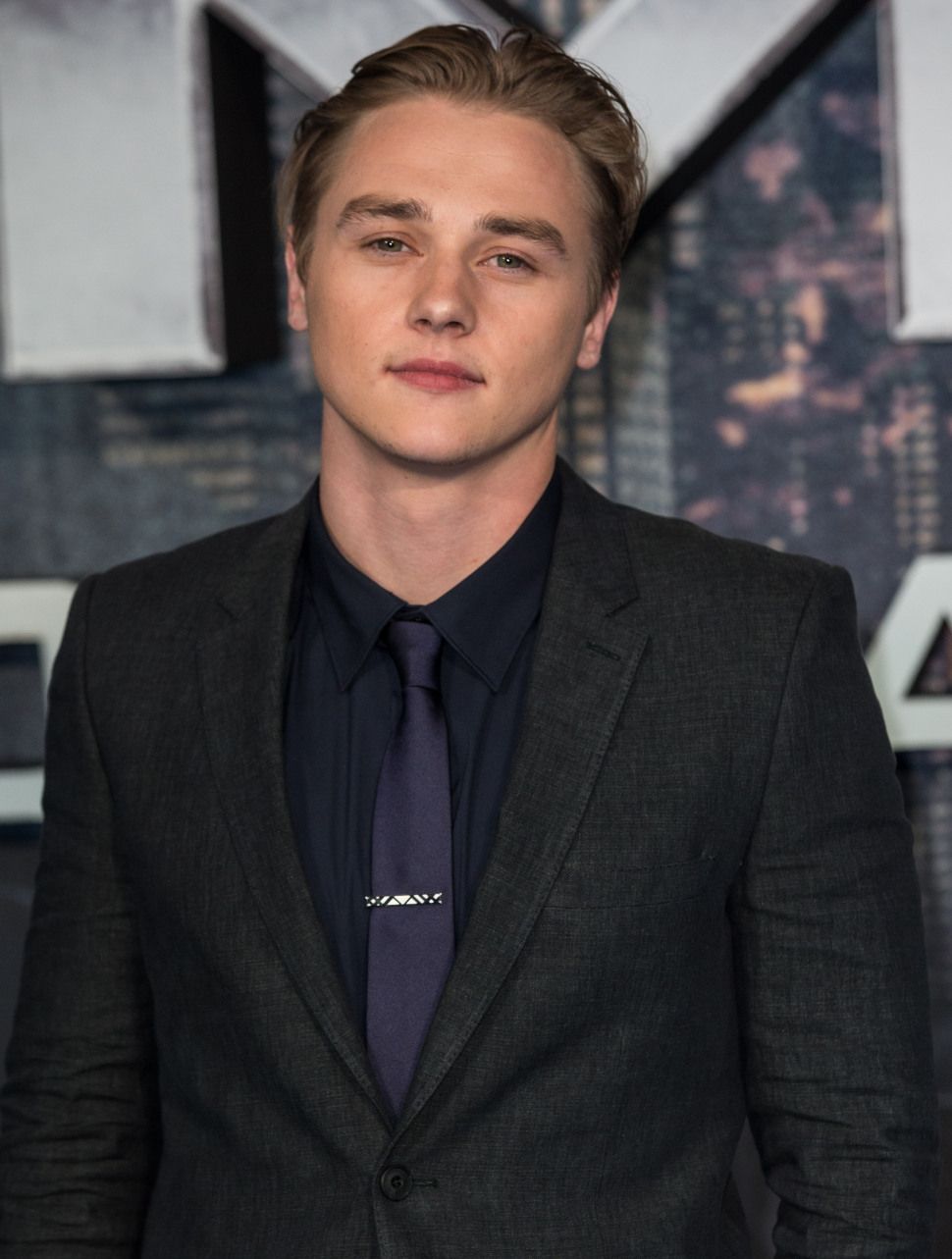 Ben Hardy (born 1991) photo pictures Ben Hardy (born 1991)