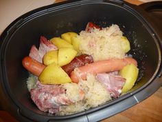 Choucroute (avec l'Ultra Pro Tupperware) - My cooking box Choucroute (avec l'Ultra Pro Tupperware) - My cooking box