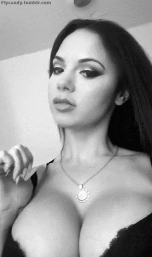 Busty Latina Gif 2 Busty Latina Gif 2