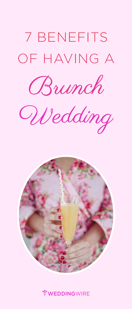 If you love mimosas and the sunrise, then you may want to have an early morning wedding! Here are the benefits of have a brunch wedding. {@tarapeddicord} Wedding Brunch Reception, Wedding Reception Timeline, Wedding Food Menu, Bridal Brunch, Wedding Catering, Budget Wedding, Wedding Planning, Wedding Ideas, Wedding Receptions