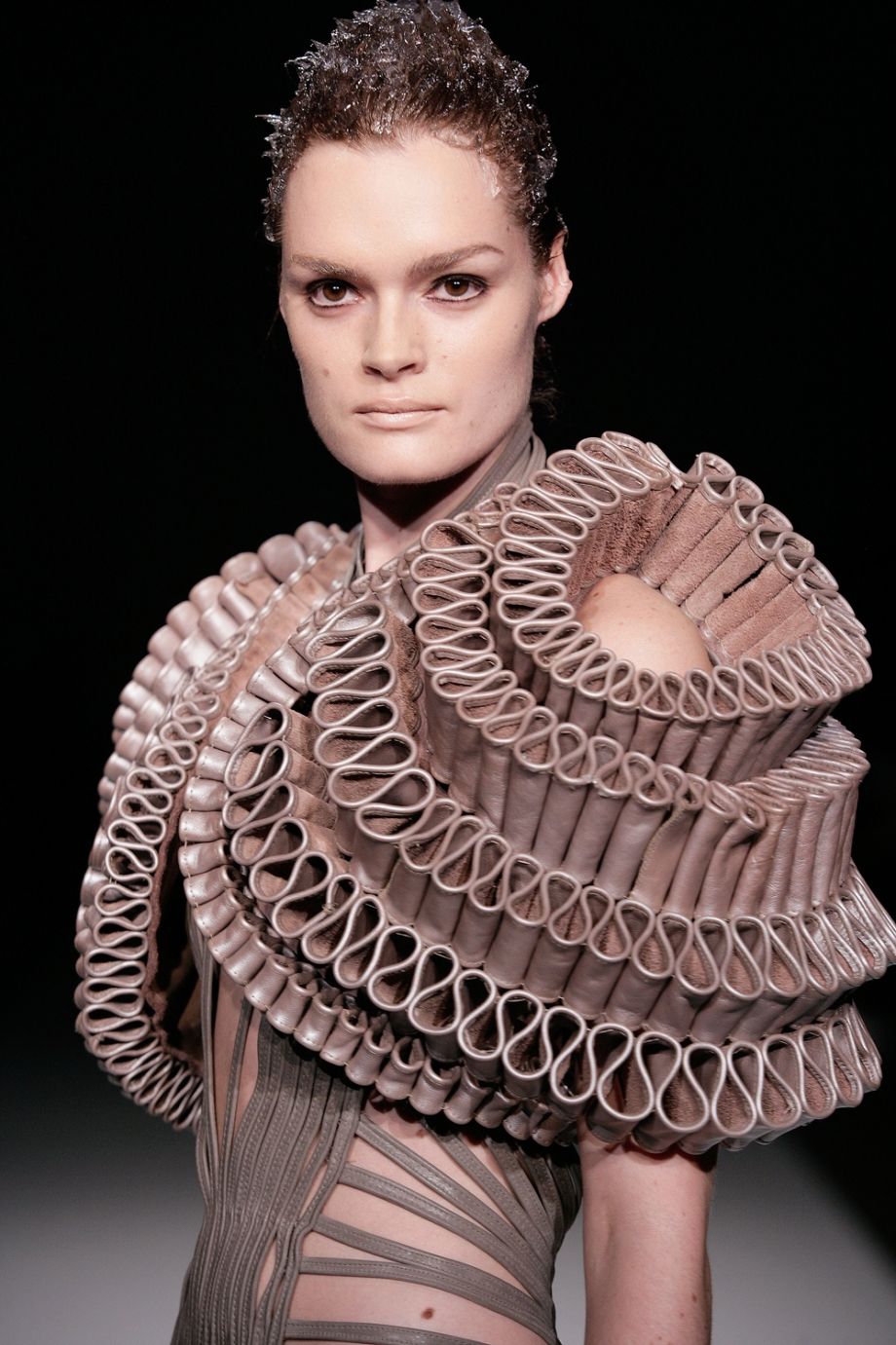 Iris Van Herpen #wearableart