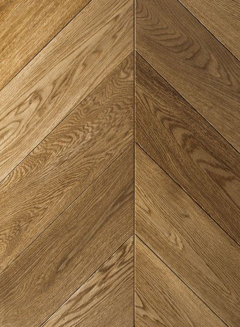 Amber Oak Natural Light Wire Brushed Hard Wax Oiled Engineered Chevron Parquet Flooring Suitable F Underfloor Heating Systems - Hardwood Flooring Suitable For Underfloor Heating Amber Oak Natural Light Wire Brushed Hard Wax Oiled Engineered Chevron Parquet Flooring Suitable F Underfloor Heating Systems - Hardwood Flooring Suitable For Underfloor Heating