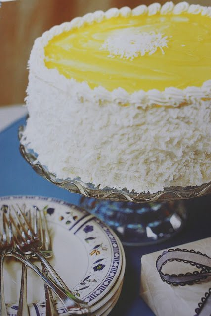 Isabelle Thornton Le Chateau Des Fleurs De Paques De Citrus A La Huile De Noix De Coco Patisserie D Yummy Sweets Lemon And Coconut Cake Delicious Desserts Isabelle Thornton Le Chateau Des Fleurs De Paques De Citrus A La Huile De Noix De Coco Patisserie D Yummy Sweets Lemon And Coconut Cake Delicious Desserts