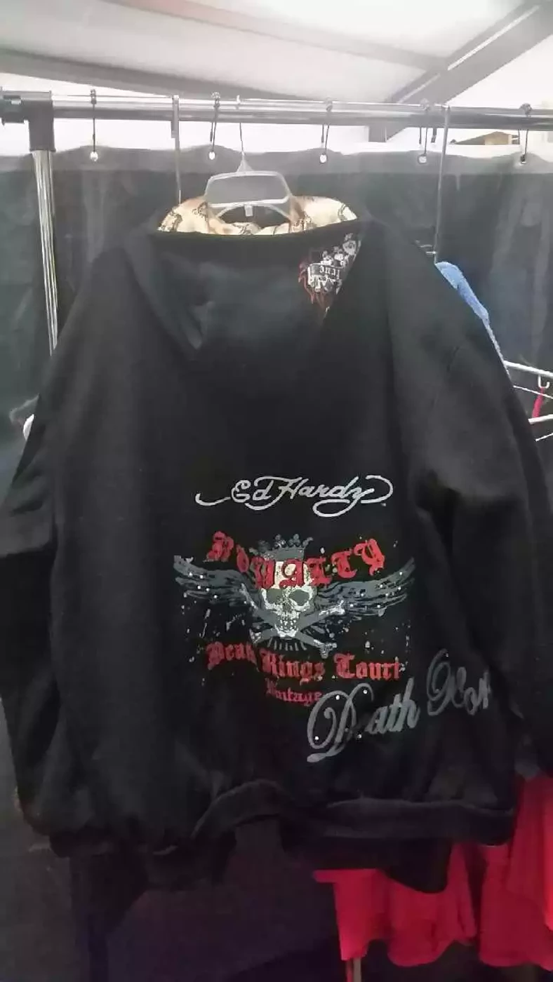 Ed Hardy Black Hoodie Size Xxl $75 Ed Hardy Black Hoodie Size Xxl $75