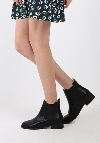 basic chelsea boots