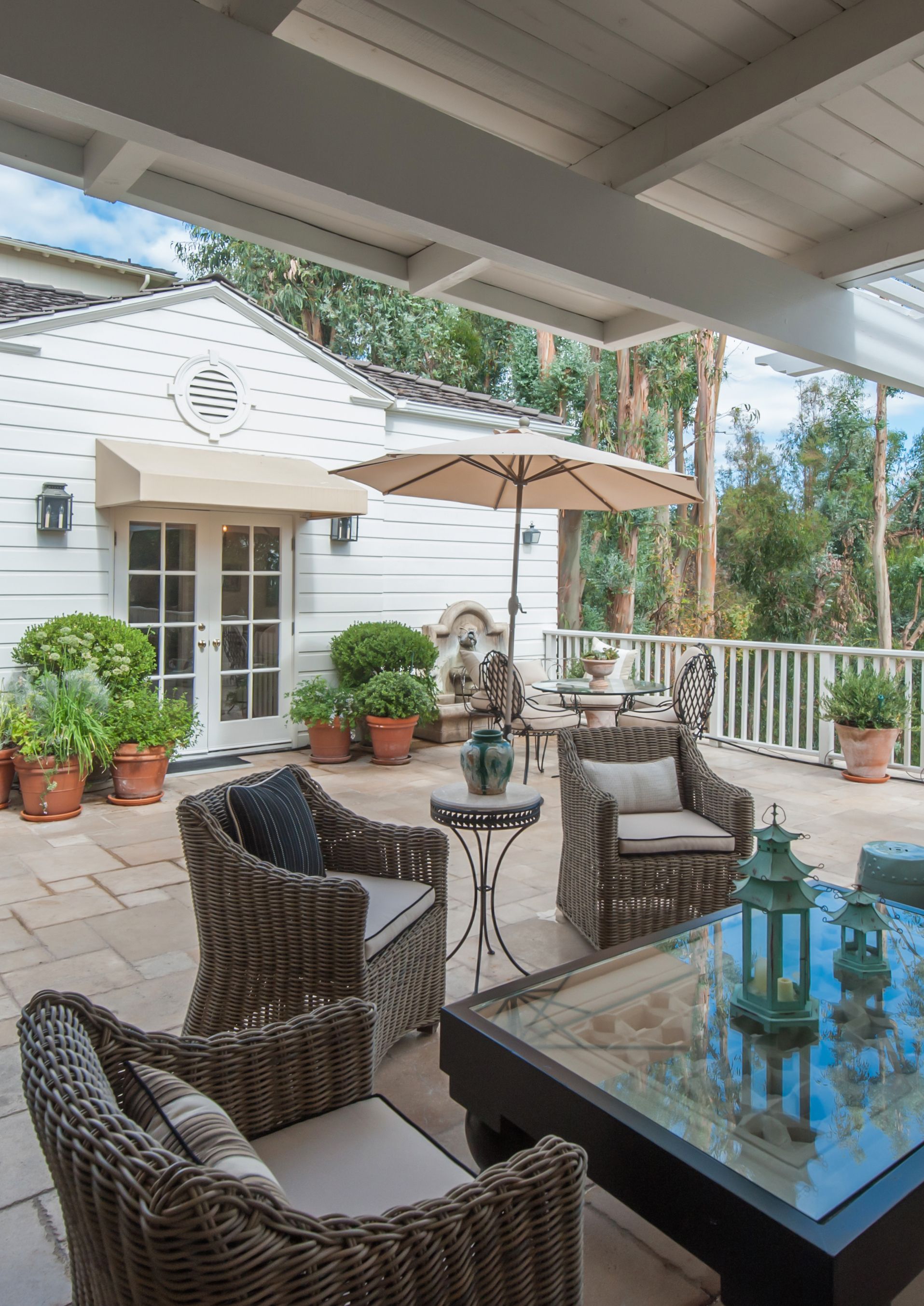 Los Angeles California Home Outdoor Wicker Patio Furniture And Los Angeles California Home Outdoor Wicker Patio Furniture And Wooden Terrace Bel Air