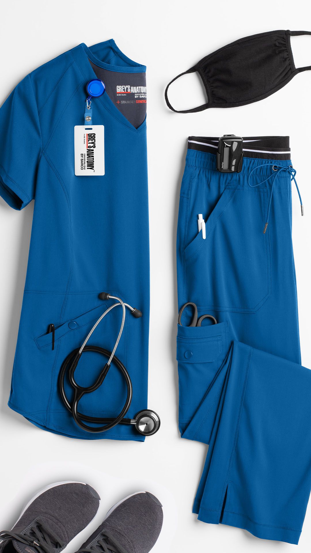 Scrubs Nursing, Nursing Clothes, Medical Scrubs, Nurse Outfit Scrubs ...