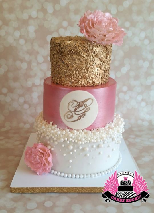 Bizcochos preciosos para una boda única #Tartas #Bodas Pretty Cakes, Cute Cakes, Beautiful Cakes, Amazing Cakes, Ballerina Birthday, Baby Shower Princess, Gold Baby Showers, Girl Cakes, Girl Shower
