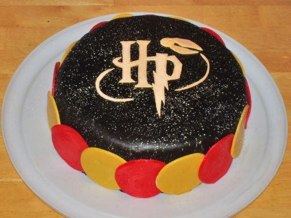 Epingle Sur E S Hp Party Epingle Sur E S Hp Party