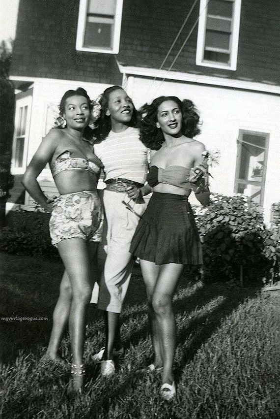 8 X 10 Photo Beautiful 3 Gorgeous African American Women - Etsy Vintage Chanel, Vintage Black Glamour, New York Fashion, 1950s Fashion, Vintage Fashion, Women's Fashion, Classy Fashion, Fashion Editorials, French Fashion