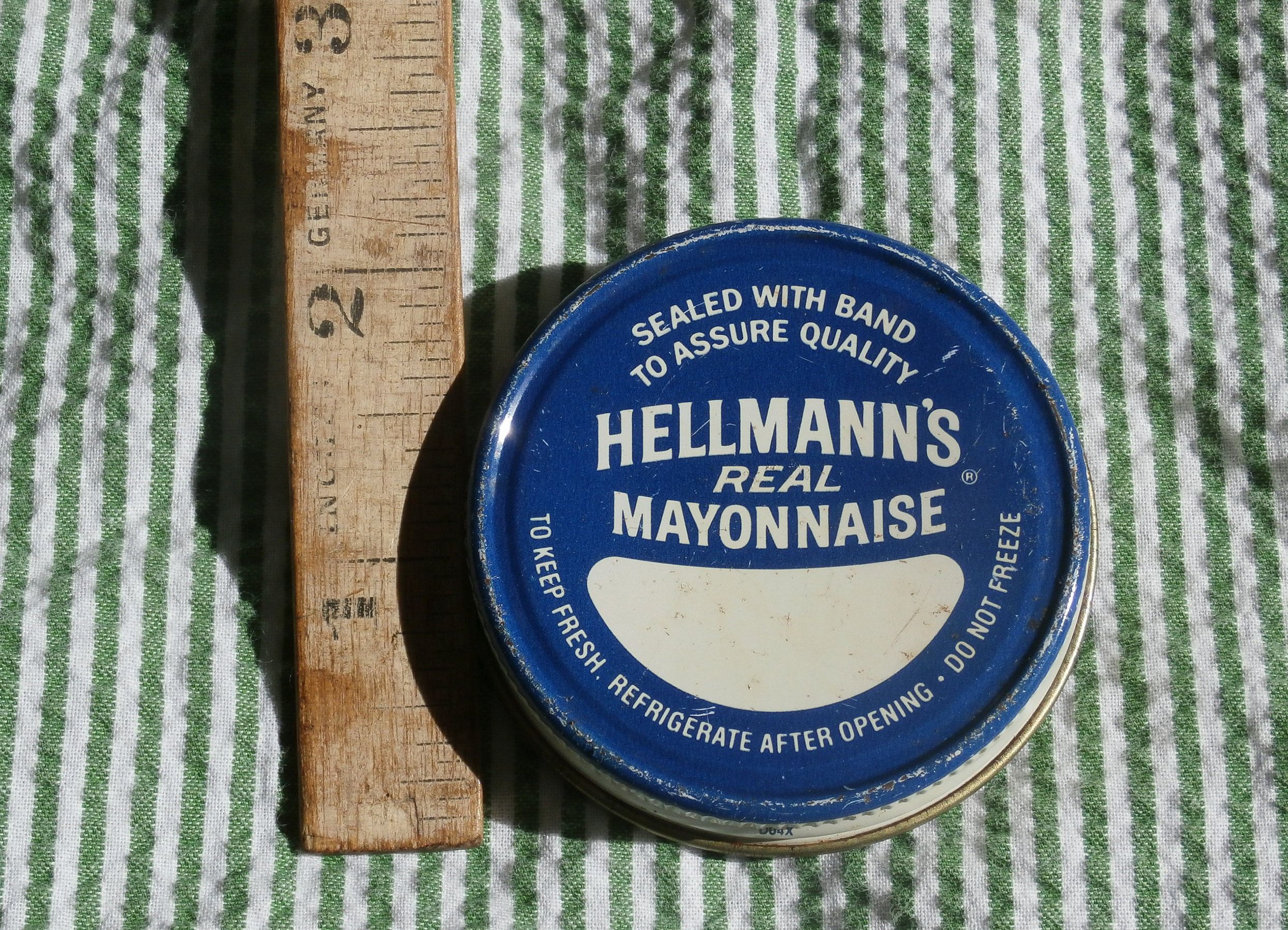 Hellman S Is Demonstrated To Be Changing Customer Reviews And The Company S Own Advetrtisements In The Wake Of A Law Suit The Hellmann S Just Mayo Mayo Brands