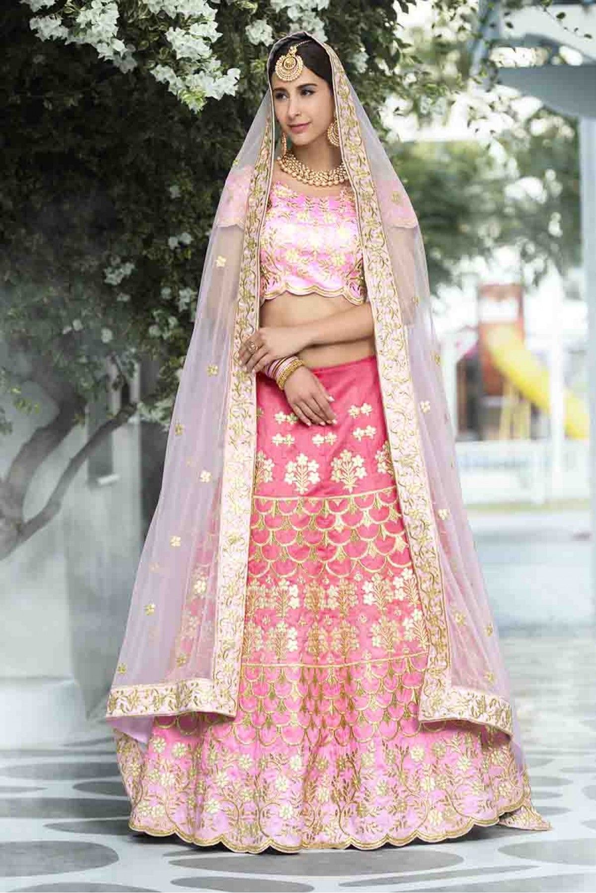 #Simple #Choli #Wedding #Cotton #Bridal #BlouseDesigns #DIY #Saree #Bridesmaid #Sabyasachi #Jacket #Pastel #Pattern #Sangeet #White #Silk #Banarasi #Skirt #Black #MirrorWork #OffShoulder #Red #AnitaDongre #Brocade #Blue #ForTeens #DeepikaPadukone #Green #Cape #Mehendi #Anarkali #AnushreeReddy #Yellow #SonamKapoor #Grey #Peach #Maroon #Pink #Modern #Indian #Floral #ForGirls #Pakistani #2017 #Reception #ManishMalhotra #Lace #Party #AliaBhatt New Lehenga, Pink Lehenga, Indian Lehenga, Ghagra Choli, Bridal Lehenga Choli, Wedding Lehenga, Indian Dresses, Indian Outfits, Indian Clothes