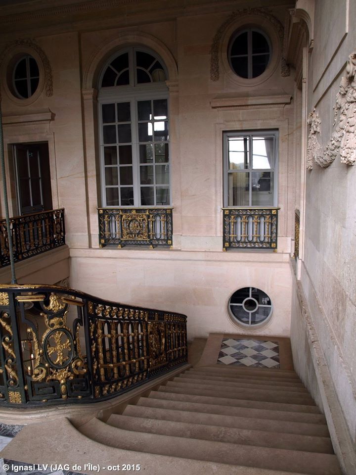 Petit Trianon | Stairs design, Interior architecture, French interior