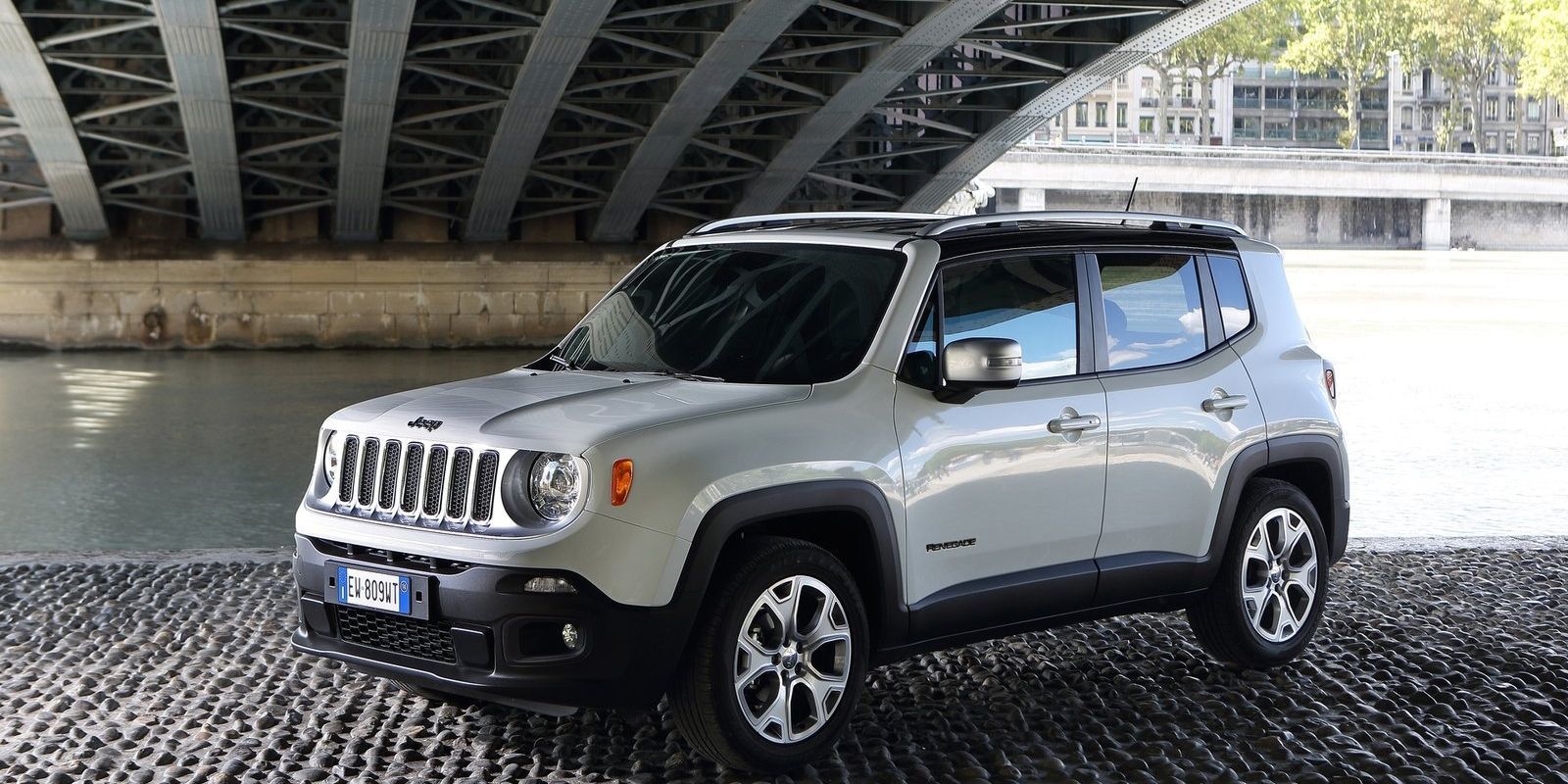 These 9 Cars Only Come With A Manual Transmission Jeep Renegade 2015 Jeep Renegade Jeep