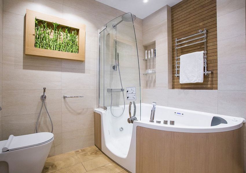 Bathroom Interior, Modern Bathroom, Small Bathroom, Master Bathroom, Bathrooms, Small Bathtub, Corner Bathtub, Alcove Bathtub, Bathroom Images